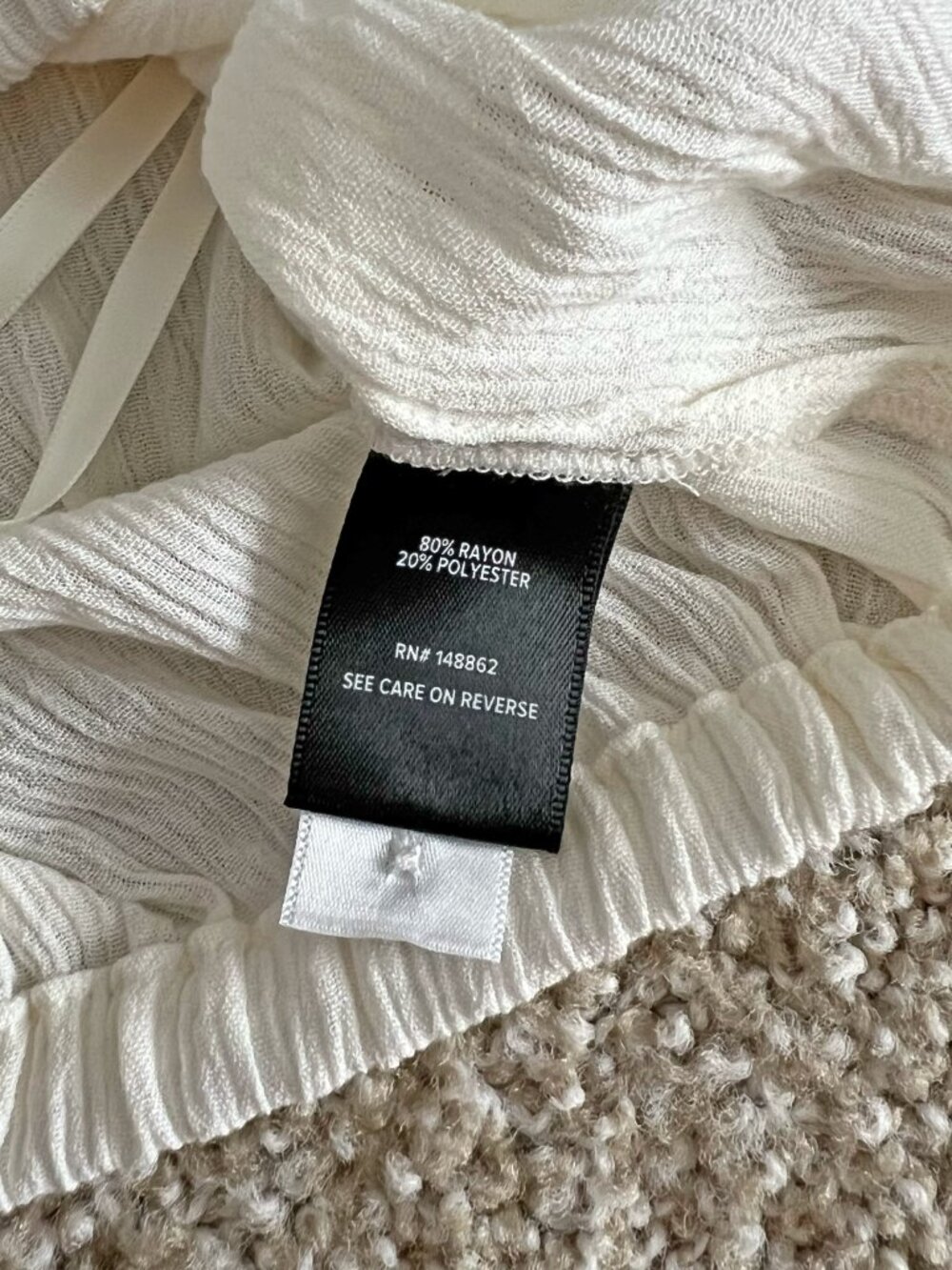 NWT Torrid Crinkle Gauze Off-Shoulder Top Cottagecore Romantic White Size M/L - Picture 6 of 7